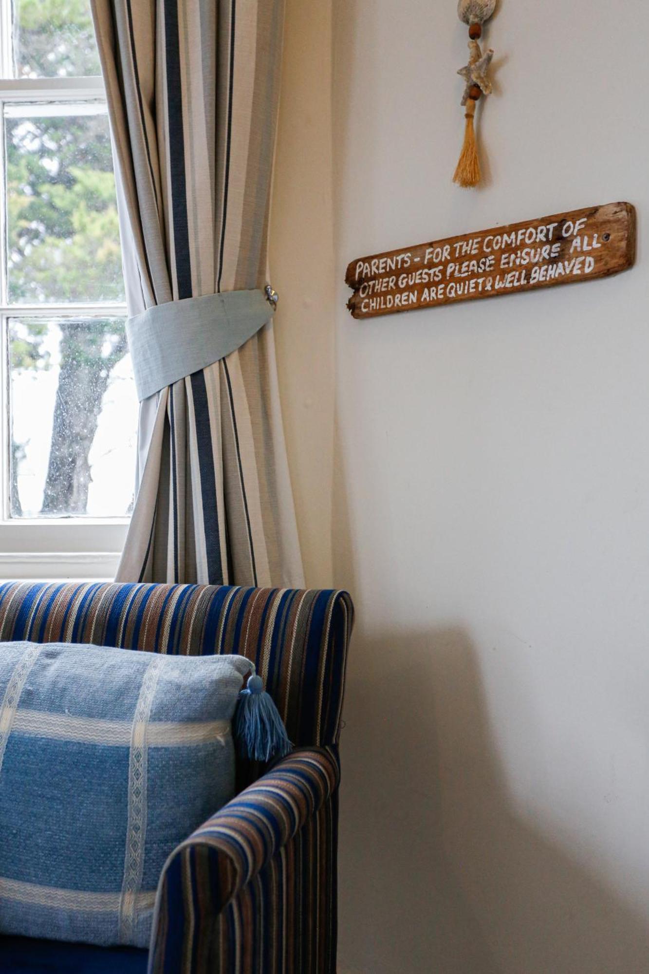 The Boathouse Bed & Breakfast Seaview Oda fotoğraf